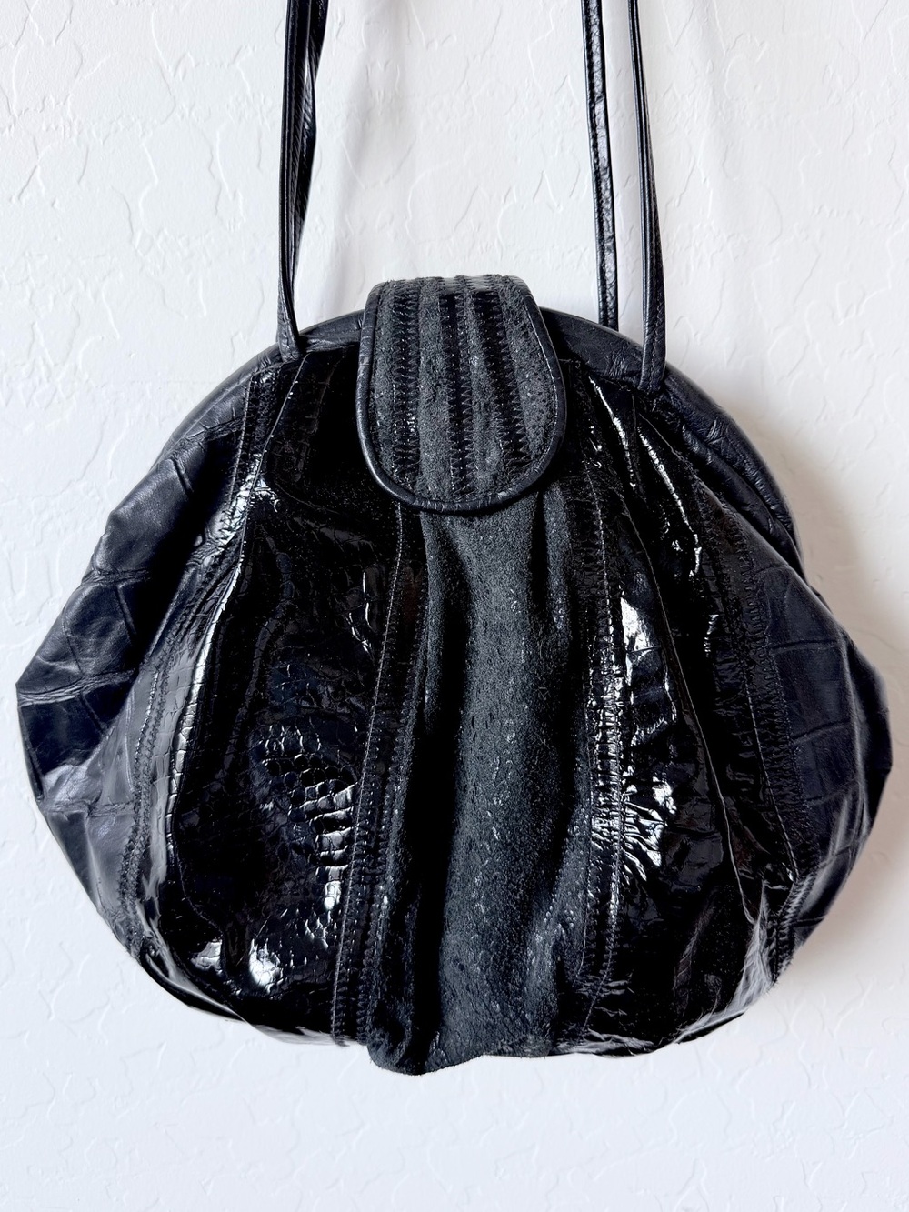 Vintage Black Patent Round Crossbody Bag